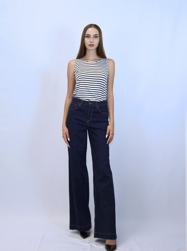 Classic wide straight jeans